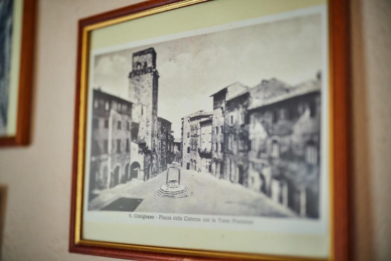 Gasthaus Antica Dimora San Gimignano Exterior foto
